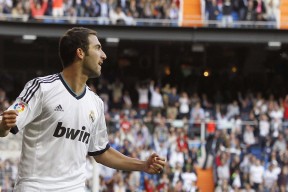 Jiuyou-现役最强防守阵容：谁能抗衡对手？，现役最强防守球员