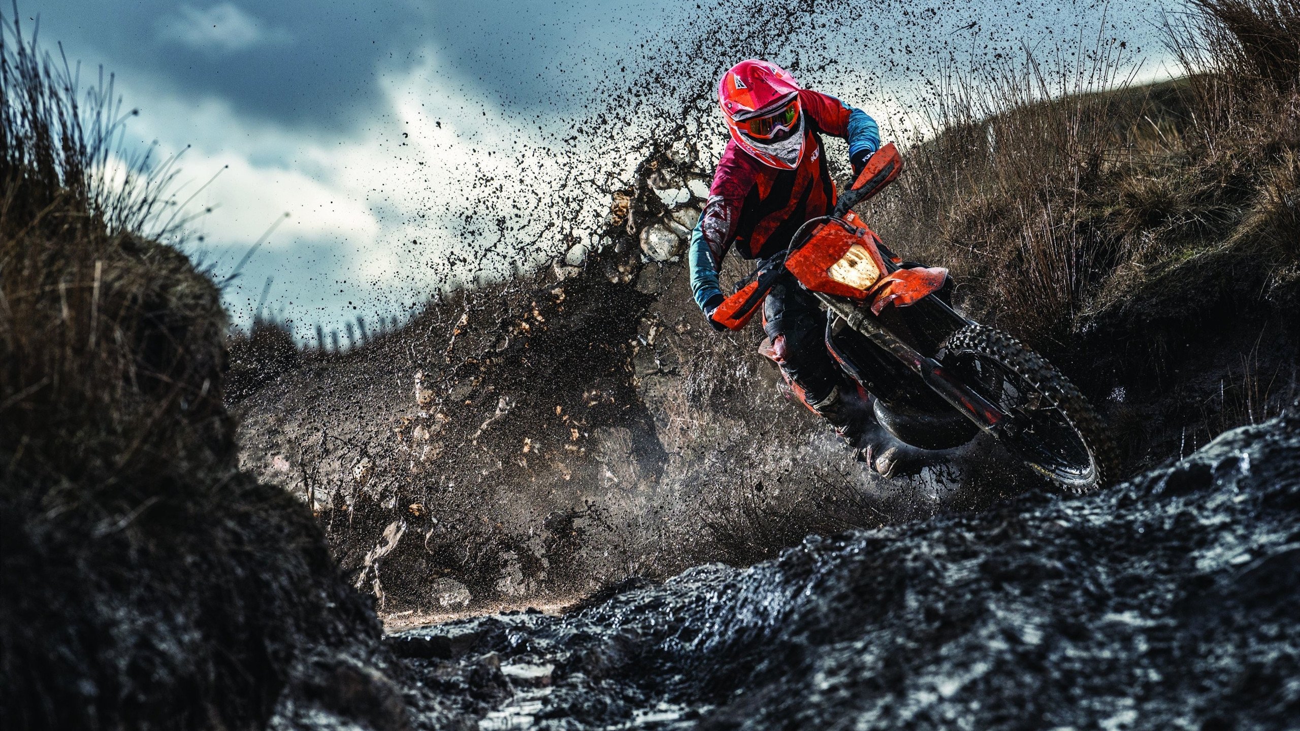 摩洛哥队在巴黎奥运会男足比赛中展现出强大的个人突破能力，摩洛哥足球俱乐部